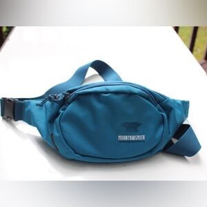 Mountain Smith waist pack